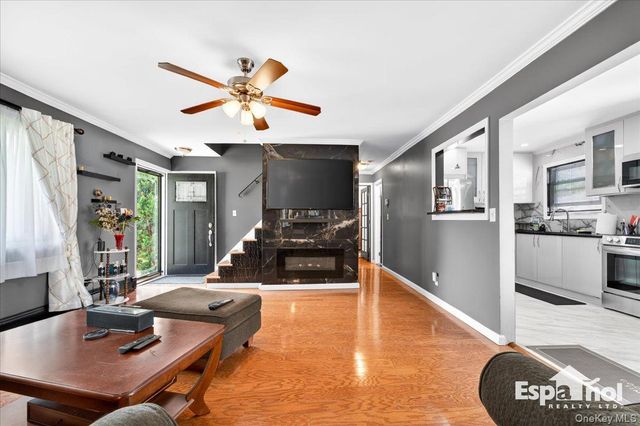 36 Ronald Drive E, Amityville, NY 11701