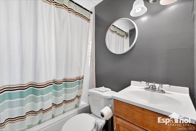 36 Ronald Drive E, Amityville, NY 11701