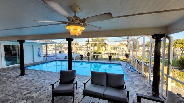 6337 COCOA LANE, Apollo Beach, FL 33572