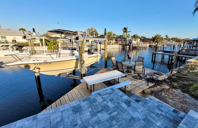 6337 COCOA LANE, Apollo Beach, FL 33572