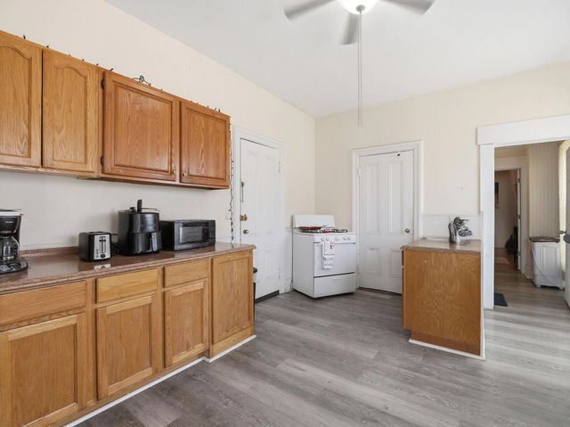 14 Mulberry Street, Nashua, NH 03061