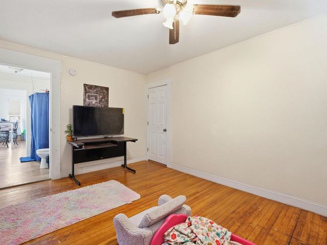 14 Mulberry Street, Nashua, NH 03061