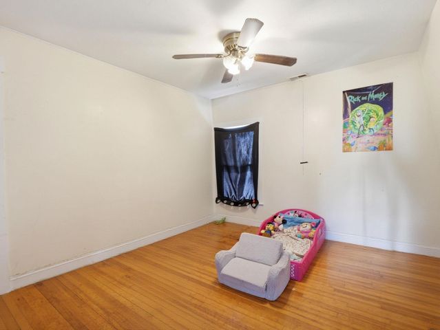 14 Mulberry Street, Nashua, NH 03061