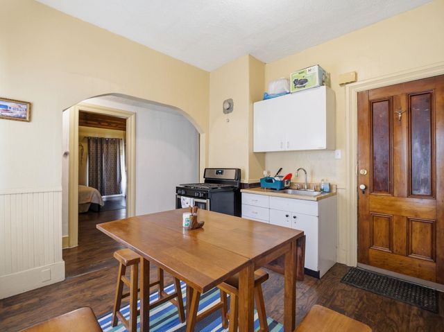 14 Mulberry Street, Nashua, NH 03061
