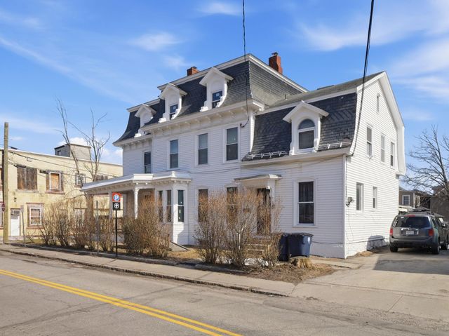 14 Mulberry Street, Nashua, NH 03061