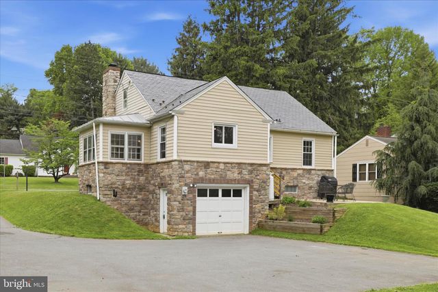 169 SCHOOL HOUSE RD, Lancaster, PA 17603