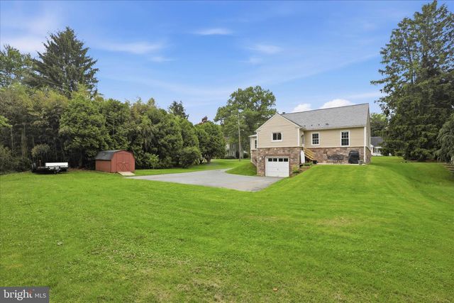 169 SCHOOL HOUSE RD, Lancaster, PA 17603