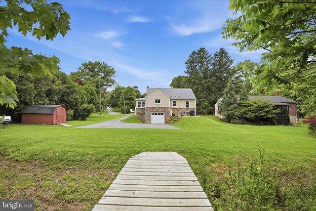169 SCHOOL HOUSE RD, Lancaster, PA 17603