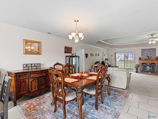 25433 Drawbaugh Road, Athens, AL 35613