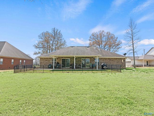 25433 Drawbaugh Road, Athens, AL 35613