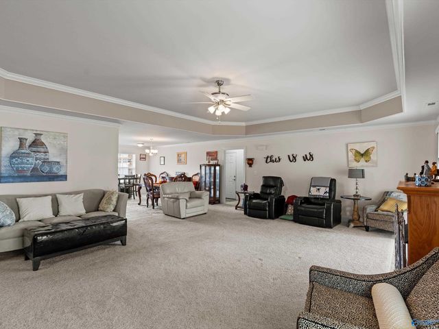 25433 Drawbaugh Road, Athens, AL 35613