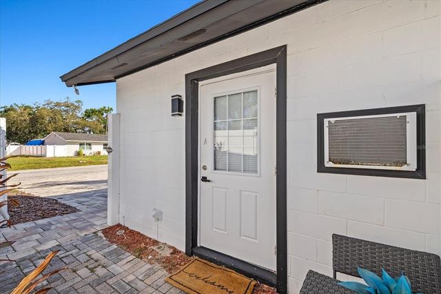 6428 MOSS WAY, Tampa, FL 33625