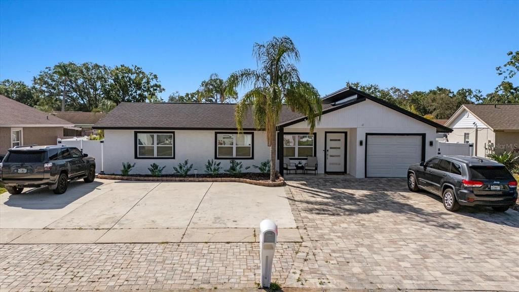 6428 MOSS WAY, Tampa, FL 33625
