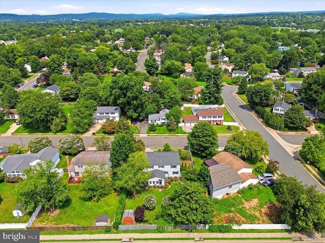 107 APPLETREE DR NE, Leesburg, VA 20176