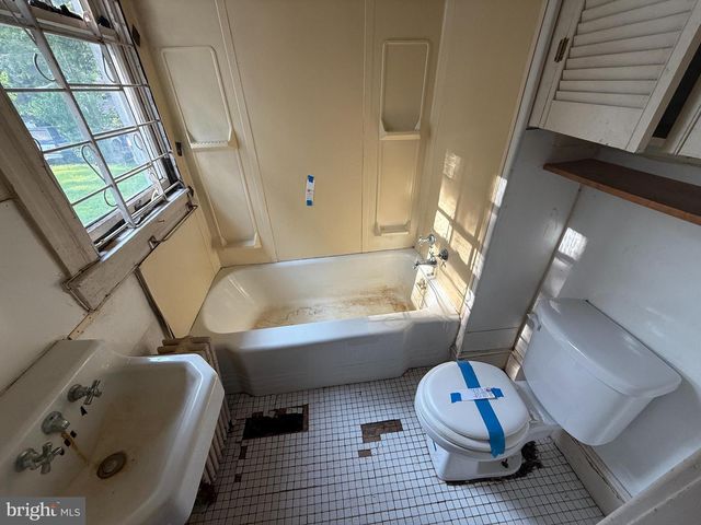 4300 FERNHILL AVE, Baltimore, MD 21215