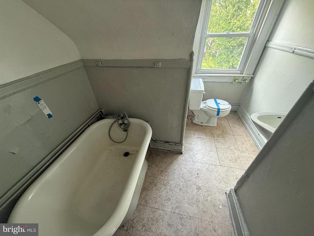 4300 FERNHILL AVE, Baltimore, MD 21215