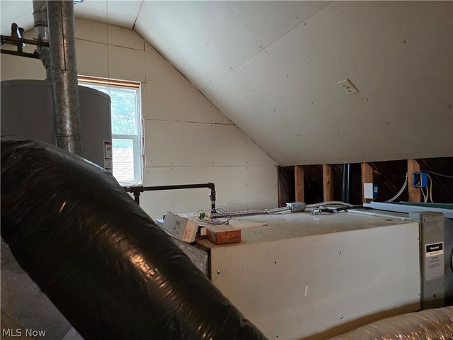 1472 Northeast Avenue, Tallmadge, OH 44278