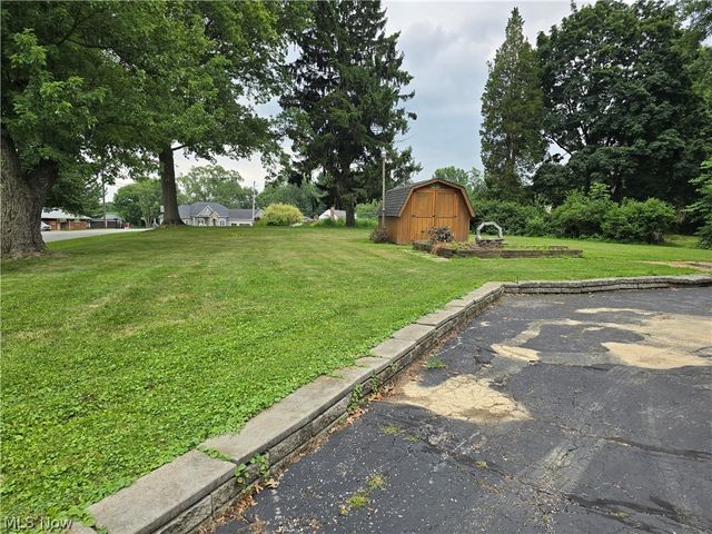 1472 Northeast Avenue, Tallmadge, OH 44278