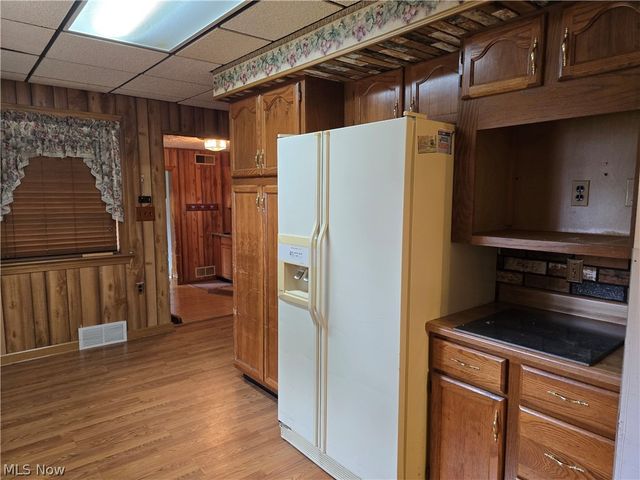 1472 Northeast Avenue, Tallmadge, OH 44278