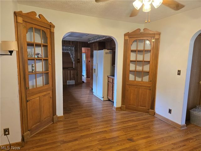 1472 Northeast Avenue, Tallmadge, OH 44278