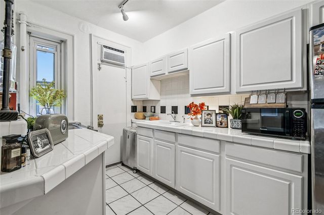 1376 N Pearl Street 312, Denver, CO 80203