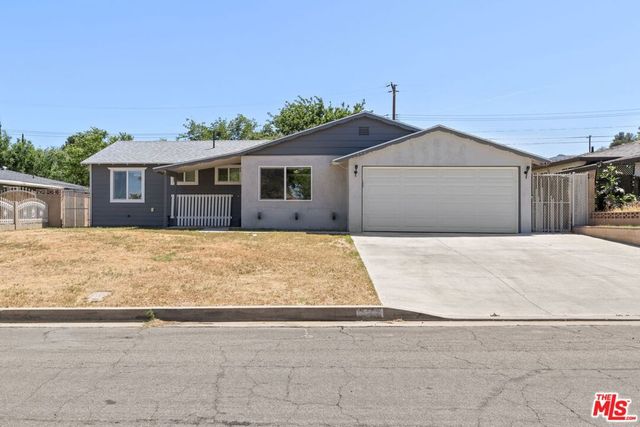 350 E Avenue R11, Palmdale, CA 93550