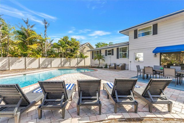 8500 144TH LANE, Seminole, FL 33776