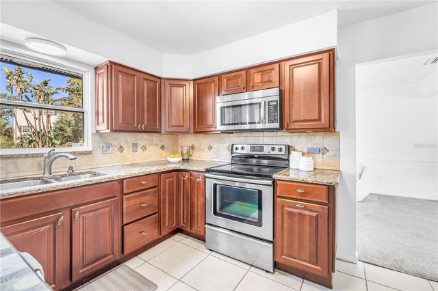 8500 144TH LANE, Seminole, FL 33776