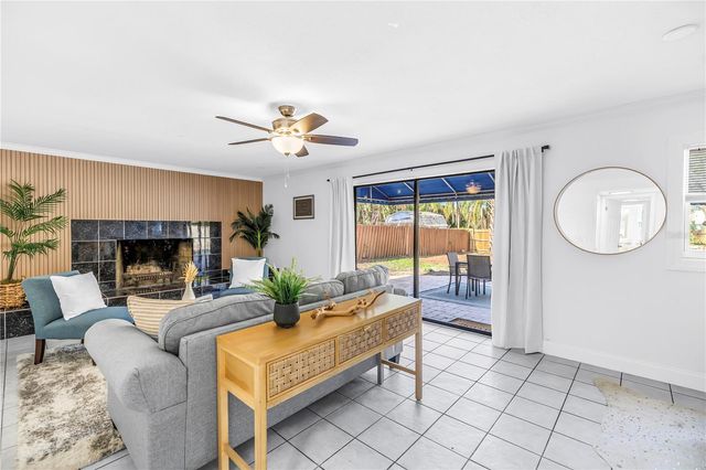 8500 144TH LANE, Seminole, FL 33776