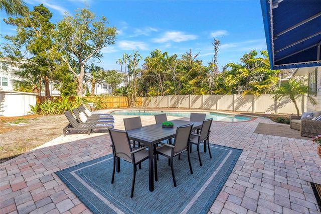 8500 144TH LANE, Seminole, FL 33776