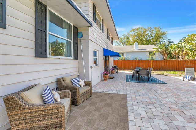 8500 144TH LANE, Seminole, FL 33776