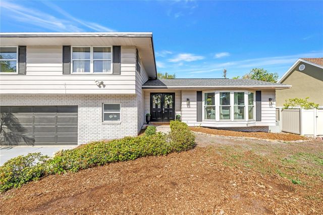 8500 144TH LANE, Seminole, FL 33776