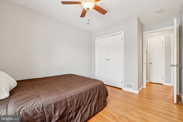 217 WOODPOINT AVE, Hagerstown, MD 21740