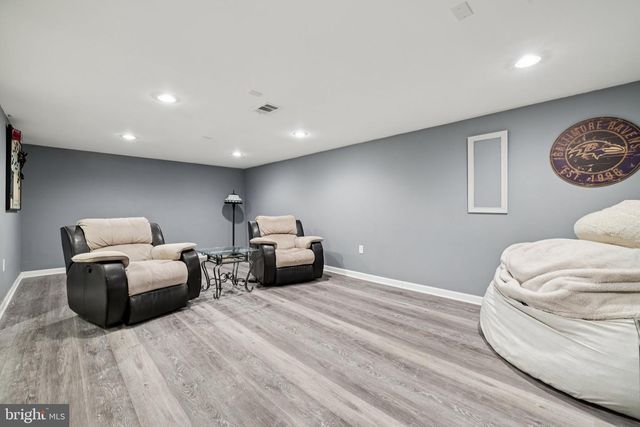 217 WOODPOINT AVE, Hagerstown, MD 21740