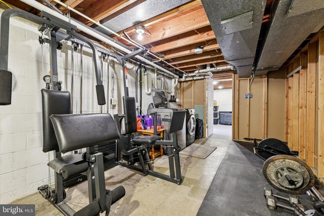 217 WOODPOINT AVE, Hagerstown, MD 21740