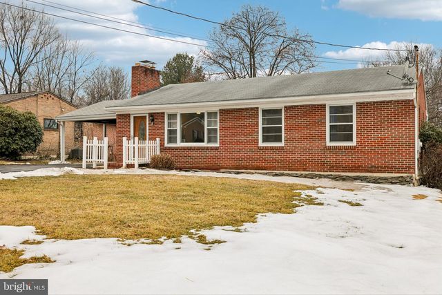 217 WOODPOINT AVE, Hagerstown, MD 21740