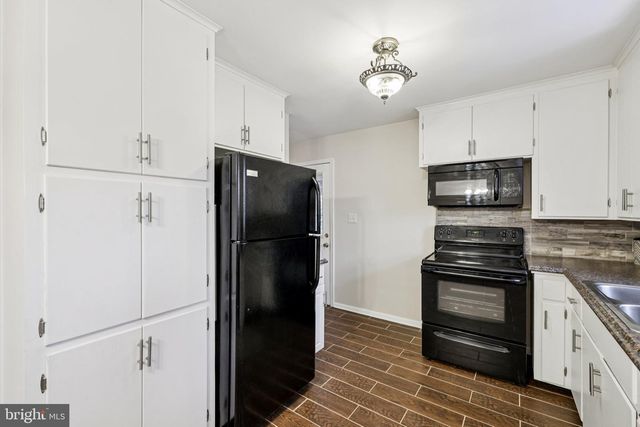 217 WOODPOINT AVE, Hagerstown, MD 21740