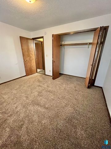 235 W 1st St Street, Tea, SD 57064