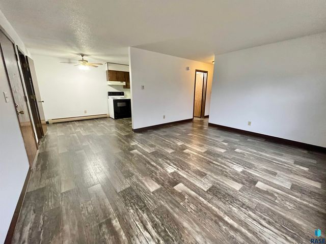 235 W 1st St Street, Tea, SD 57064