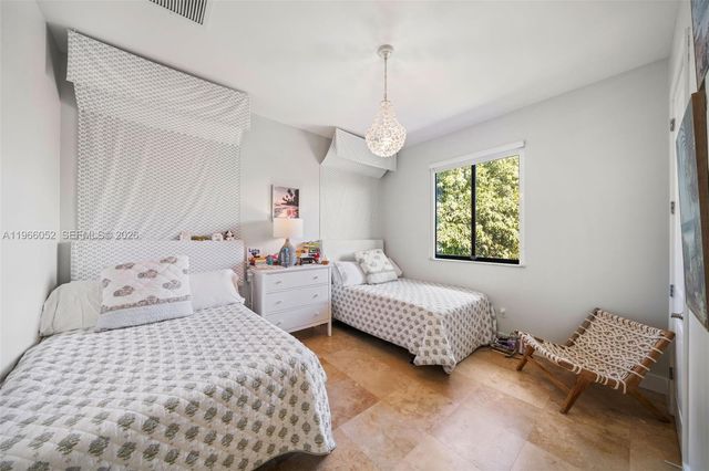 6001 SW 28th St, Miami, FL 33155