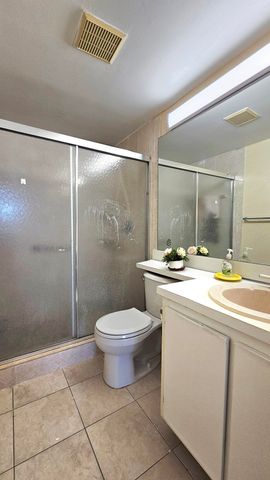 1004 Green Pine Boulevard G1, West Palm Beach, FL 33409