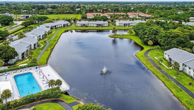 1004 Green Pine Boulevard G1, West Palm Beach, FL 33409