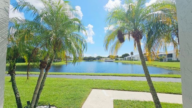 1004 Green Pine Boulevard G1, West Palm Beach, FL 33409