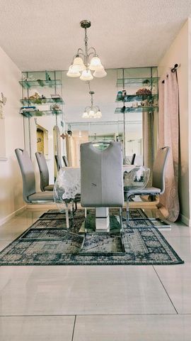 1004 Green Pine Boulevard G1, West Palm Beach, FL 33409
