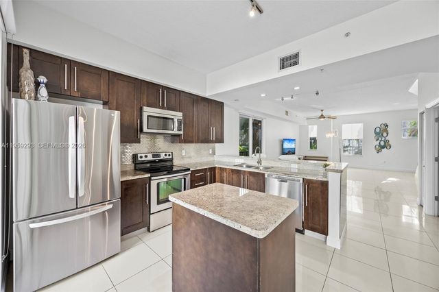 2690 N Federal Hwy 65, Boynton Beach, FL 33435