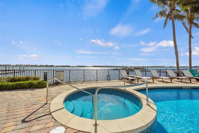 2690 N Federal Hwy 65, Boynton Beach, FL 33435