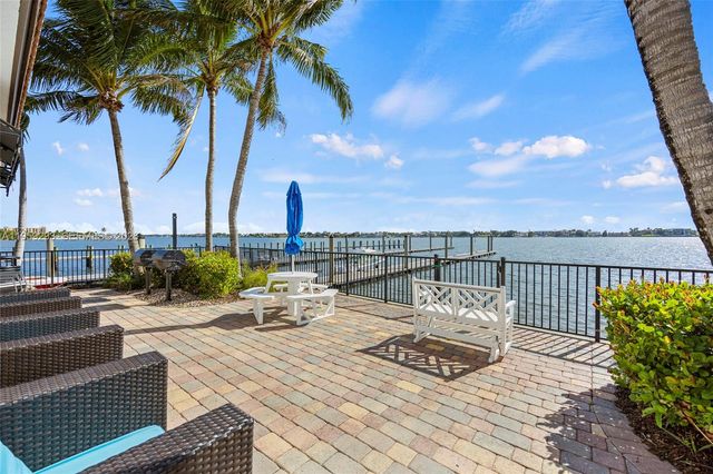 2690 N Federal Hwy 65, Boynton Beach, FL 33435