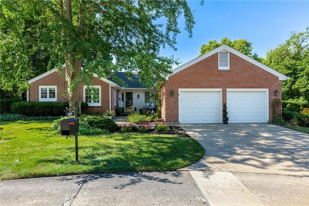 4579 Gullane Circle, Kettering, OH 45429