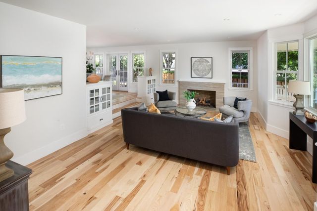 13415 Country Way, Los Altos Hills, CA 94022