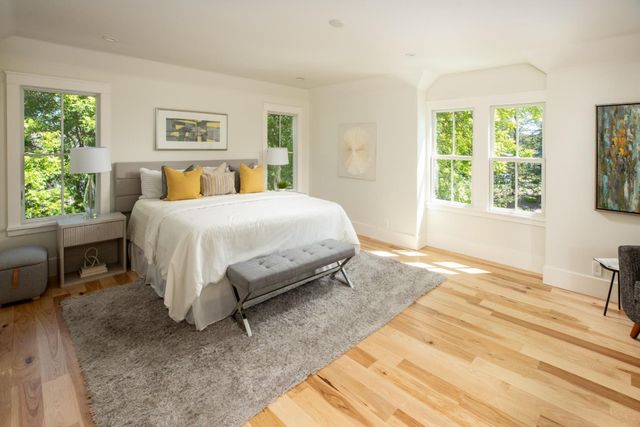 13415 Country Way, Los Altos Hills, CA 94022
